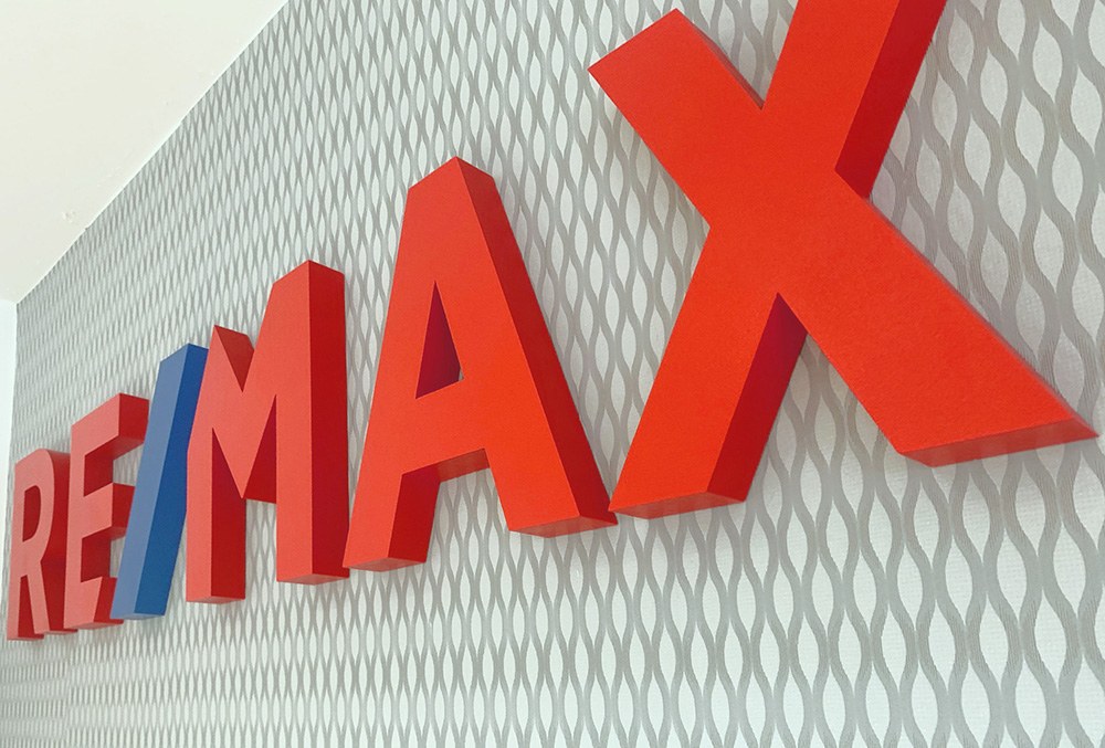 Lord Reklama - Remax - 3D-nápis